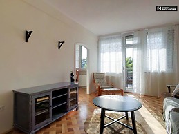 sunny-1-bedroom-apartment-balcony-rent-district-3-obuda-bekasmeg