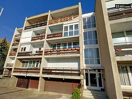sunny-1-bedroom-apartment-balcony-rent-district-3-obuda-bekasmeg
