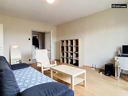 sunny-2-bedroom-apartment-balcony-rent-angyalfold-near-metro-ab1