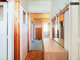 sunny-3-bedroom-apartment-balcony-ac-rent-kelenfold-20b932012501