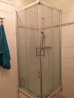 Sunny Cosy Room in Linz