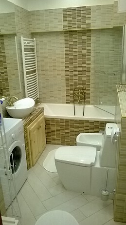 Sunny & large apartment at Belgrad Rakpart with partial Danube v