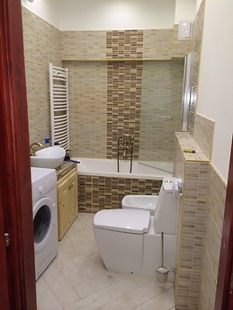 Sunny & large apartment at Belgrad Rakpart with partial Danube v