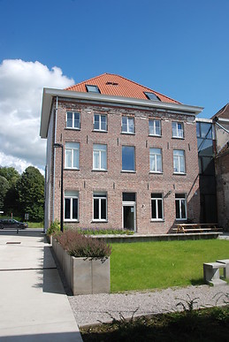 Trendy, eigentijds superkot in Groen SteenBRUGGE