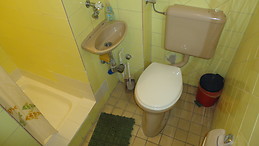 Two-room apartment in Nagymezo street available