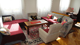 Two-room apartment in Nagymezo street available