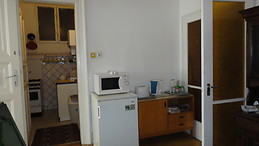 Two-room apartment in Nagymezo street available