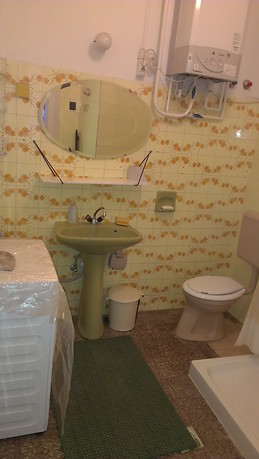 Two-room apartment in Nagymezo street available