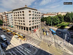 unique-1-bedroom-apartment-rent-rozsadomb-574c60978d72708da62409