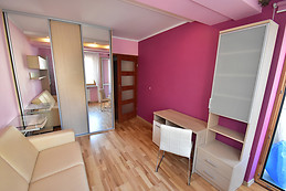 Waszyngtona 36, Large room with balcony, 300m to University Hosp