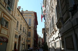 Genova, Via Garibaldi
