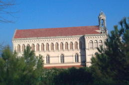 COLEGIO ADORATRICES