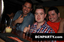 Beer Pong in Ovella Negra