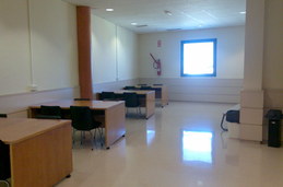 Última planta de la biblioteca (Edificio B-2)