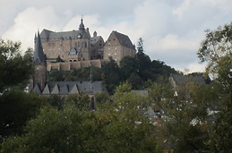 El castillo desde el río