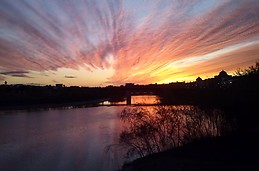El puente romano al atardecer