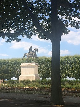 Place du Peyrou