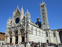 The Duomo of Siena outside, Il Duomo di Siena.
