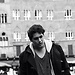Soy un chico de 21 anos. Voy a Sevilla por Erasmus y me gustaria vivir en el centro, cerca de una parada de la metro.