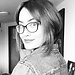 25 and 29 years colombian girls, looking for appartment in  center of Paris