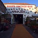 Armazém - vintage shop and bar