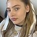 21 year old fashion business student, looking for accommodation / flatmate in Paris.