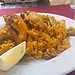 La decoración ideal para disfrutar una rica paella valenciana mu
