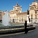 Monumento Zorrilla,Fuente y De fondo Academia de caballeria