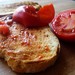 “Pan con tomate”.