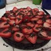 Pastel de chocolate con fresas