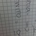 Prendere appunti abbreviando le parole.