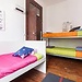 quarto-triplo-hospedagem-no-centro-cidade-braga-27c06cec380eff9fe92c6971dc0d9ee5