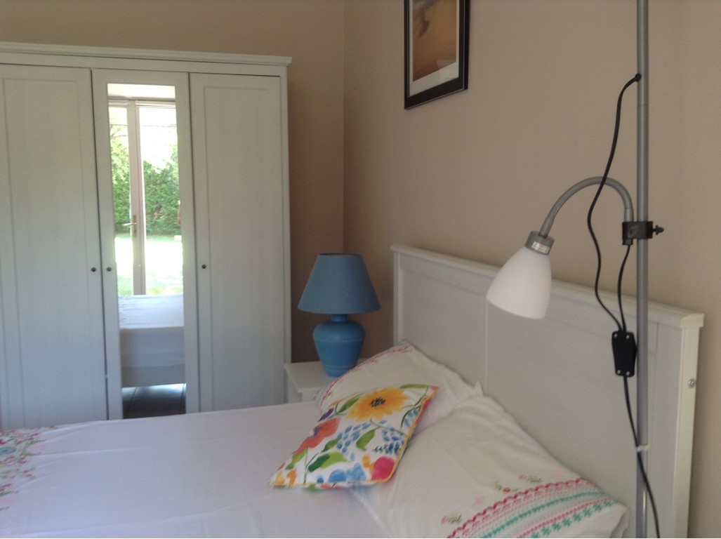 Confortable chambre/ studio dans notre villa Location