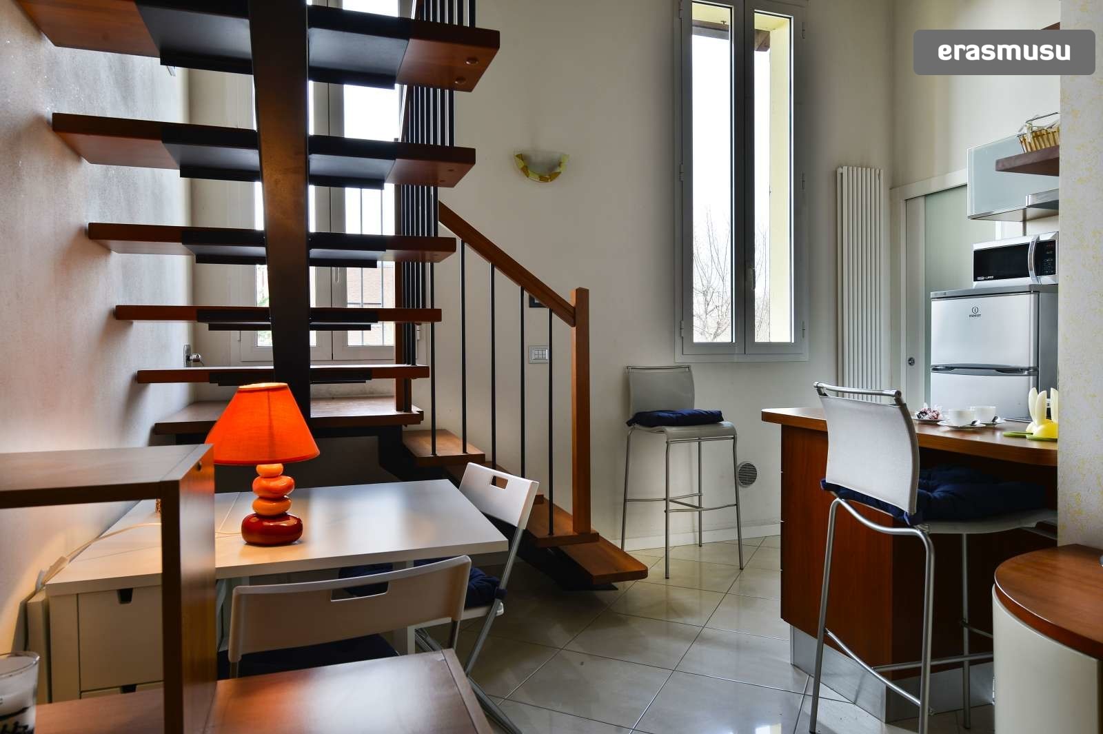 1bedroom apartment with high ceilings for rent in Lame Flat rent Bologna