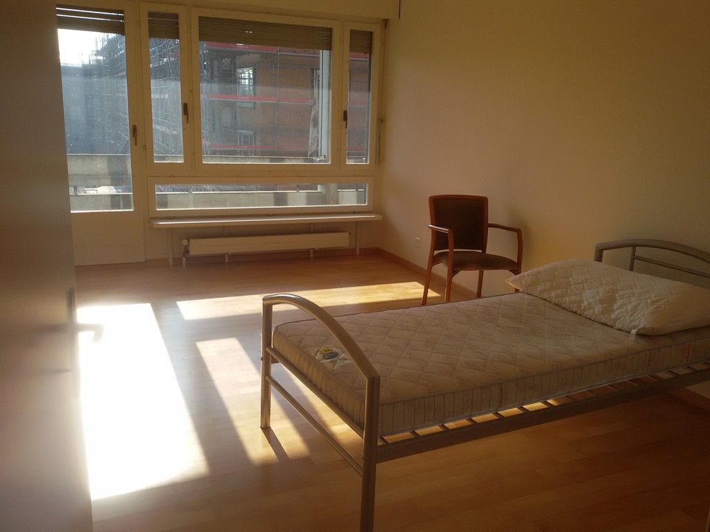 1 Bedroom Available In 2 Bedroom Apartment In ZURICH Flat Rent