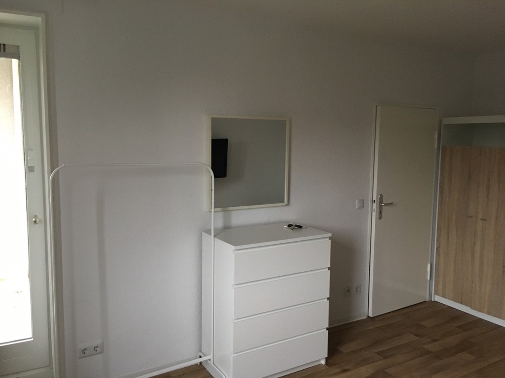 1 Zimmer Wohnung In Berlin Mit Aufzug Und Mit Reinigungsservice Zu Vermieten