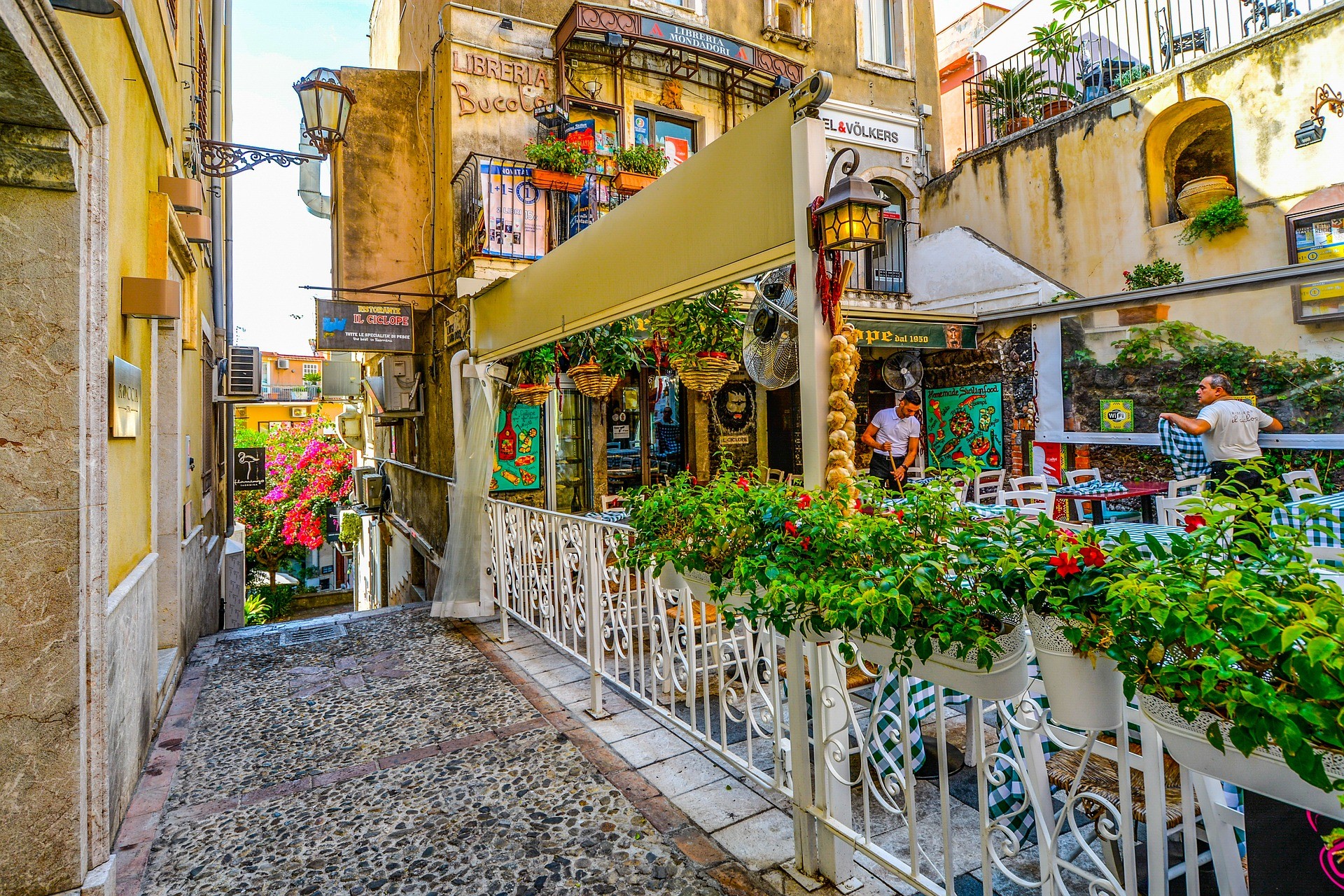 najpiękniejszych miast na Sycylii Erasmusowy blog Włochy