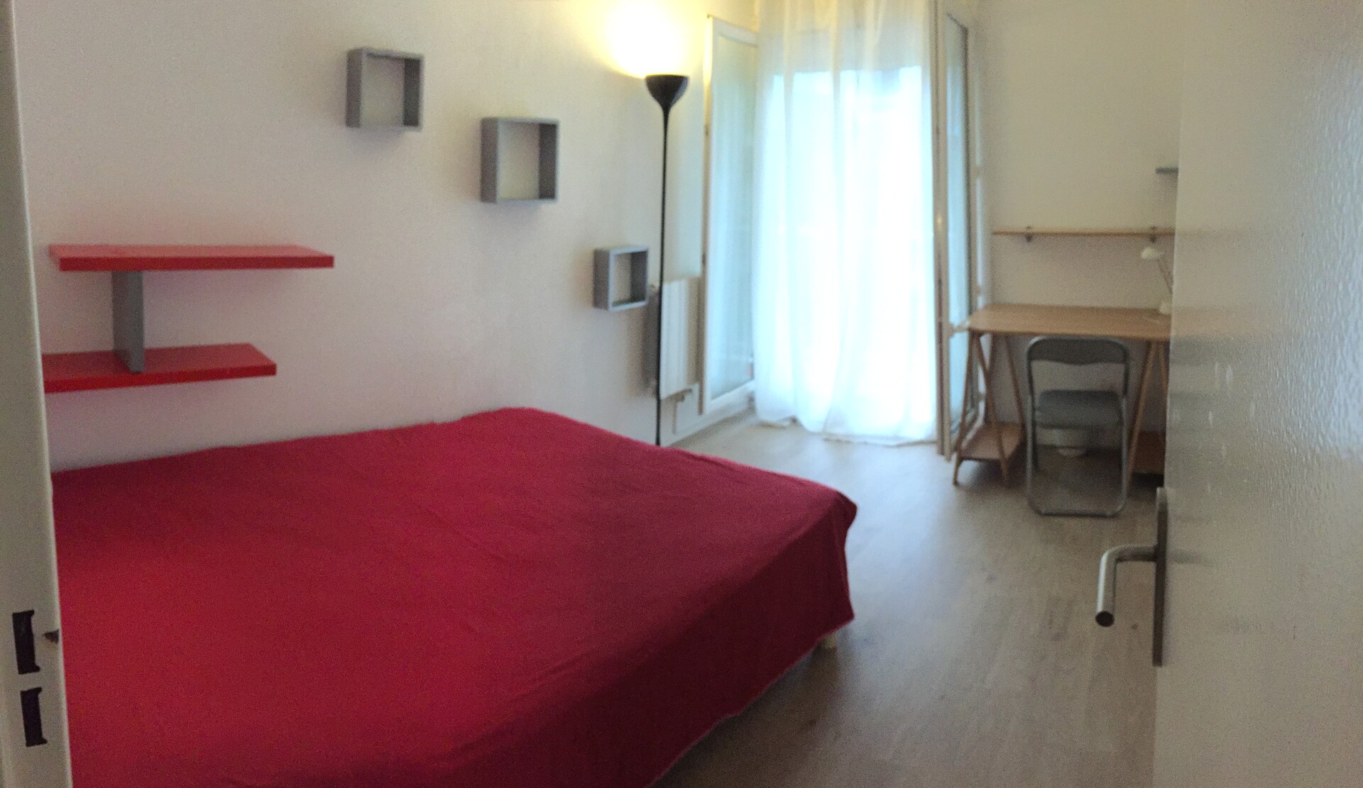 Colocation 2 chambres dans T3 complet dans parc wifi