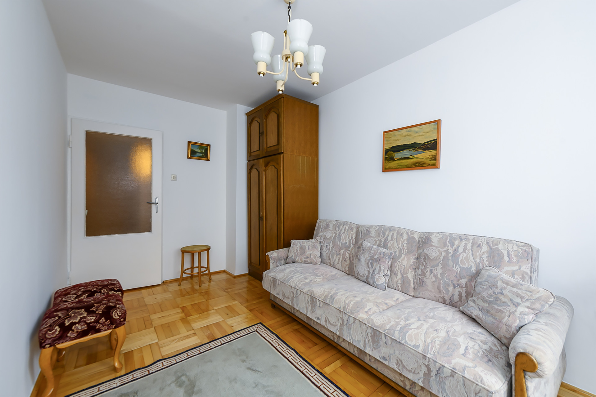 Large 2 bedroom apartment in Warsaw Praga with perfect access to city ...