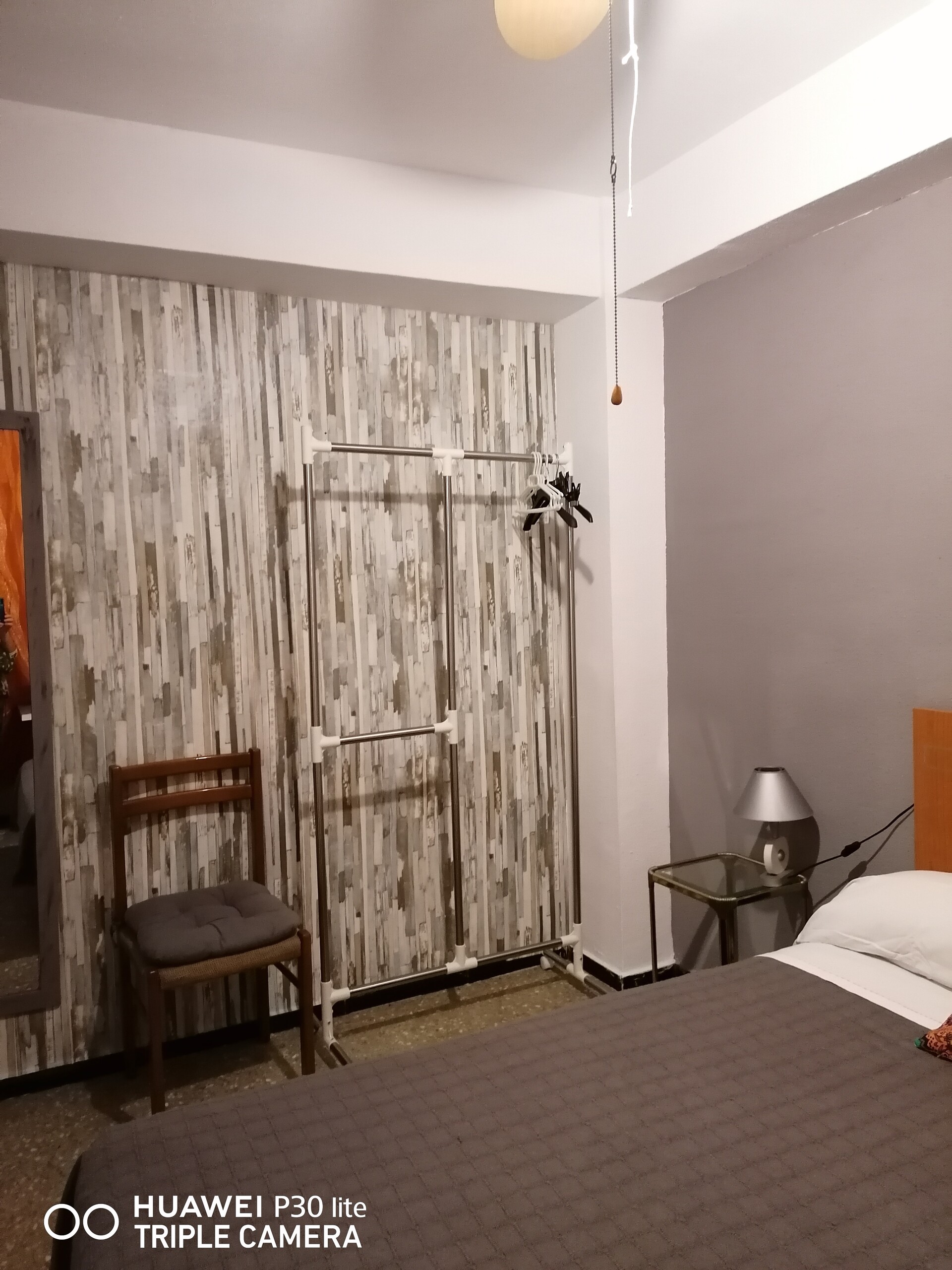 Acogedora habitación individual en piso compartido, muy bien comunicado