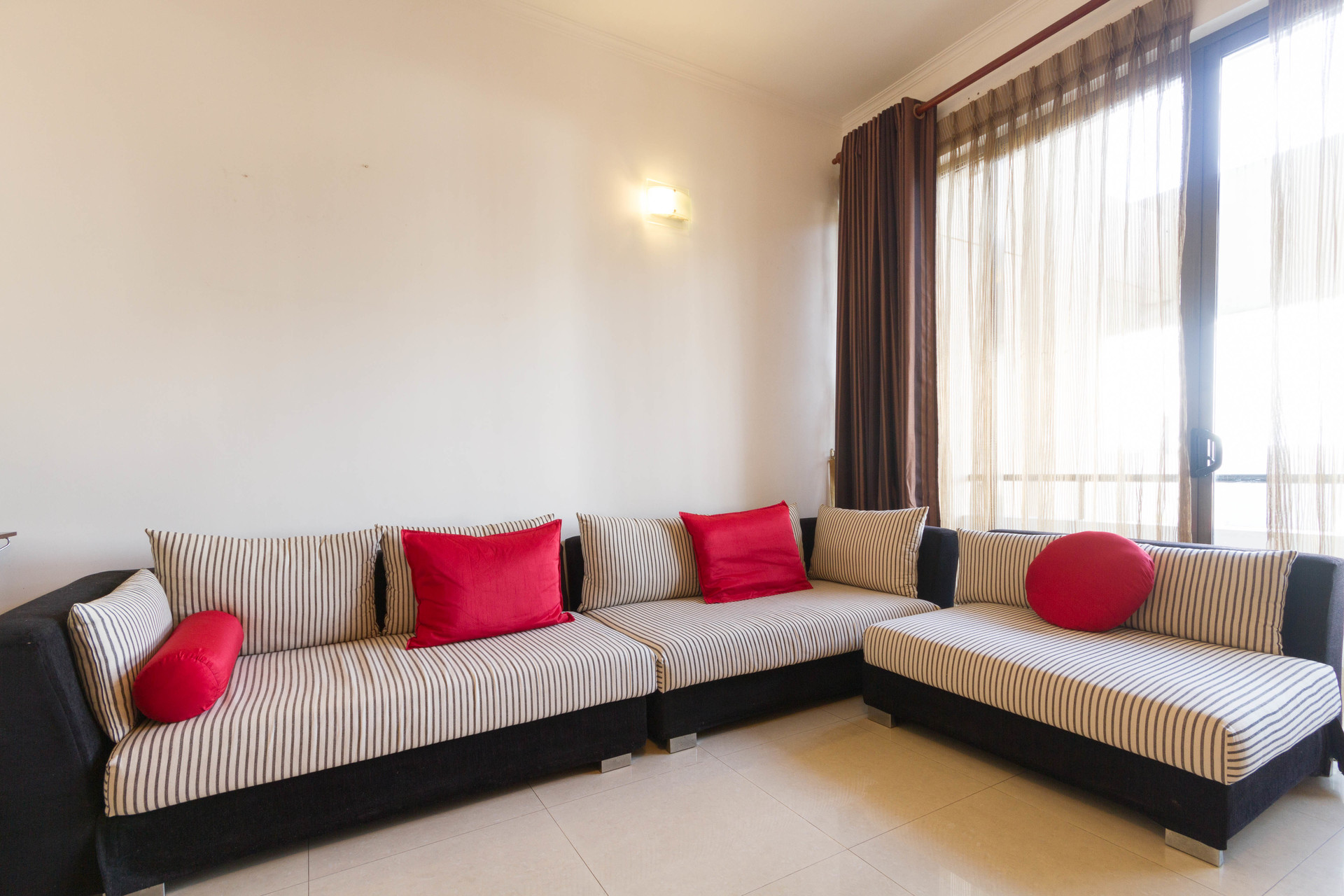 2 Bedroom Apartment near National Hospital Colombo | Flat ...