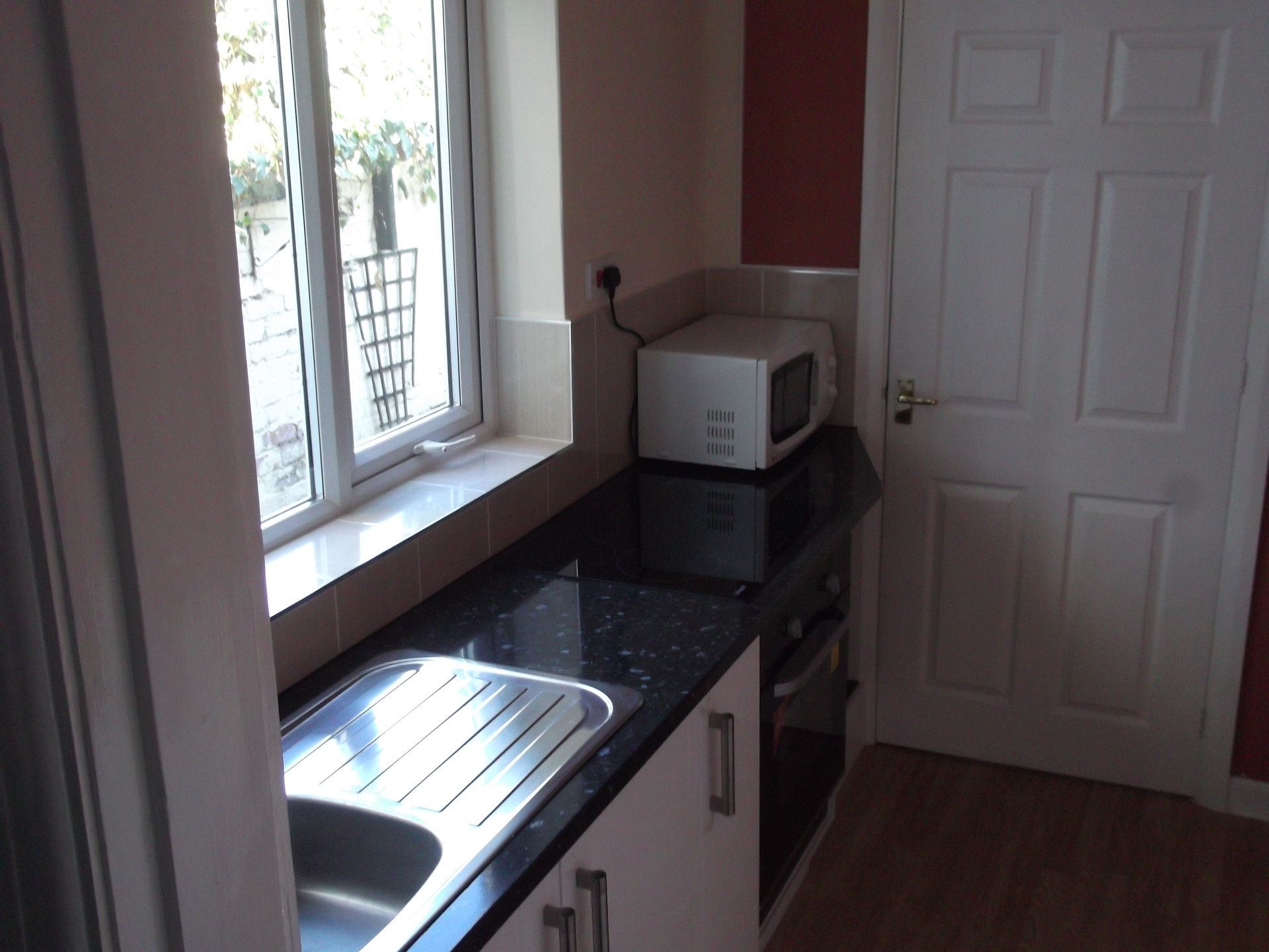 2 fully furnished singles rooms availables Room for rent Coventry