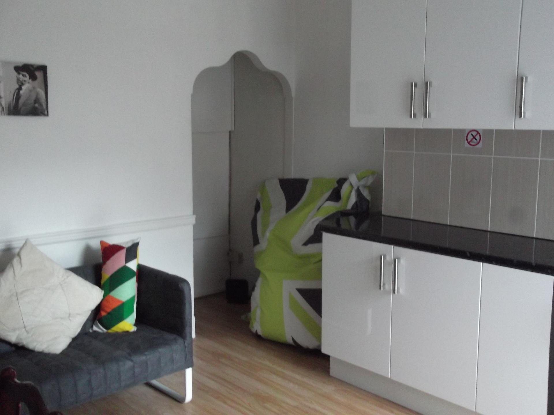 2 fully furnished singles rooms availables Room for rent Coventry
