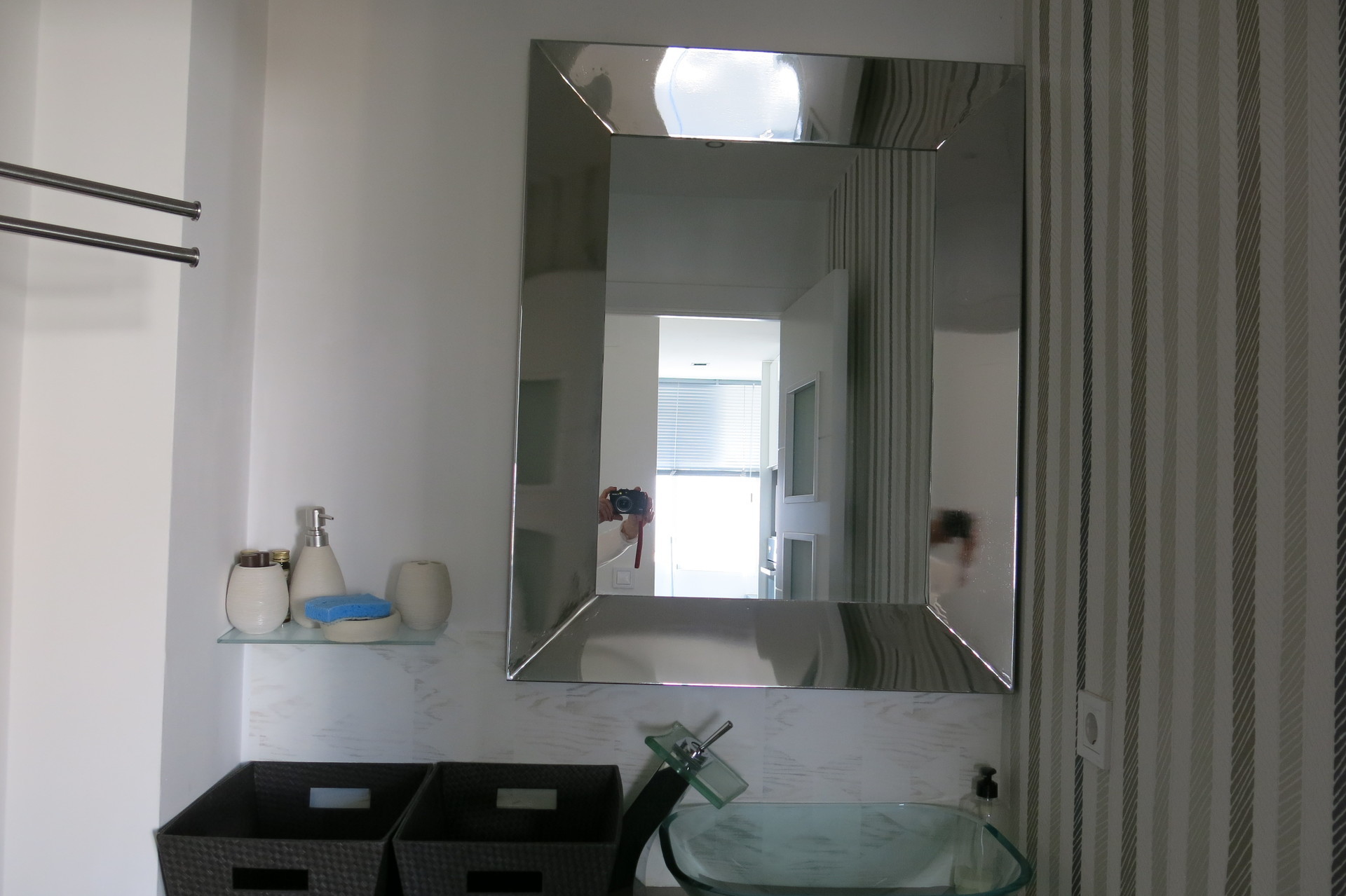 2 habitaciones para alquilar en un bonito apartamento en Burjassot (54