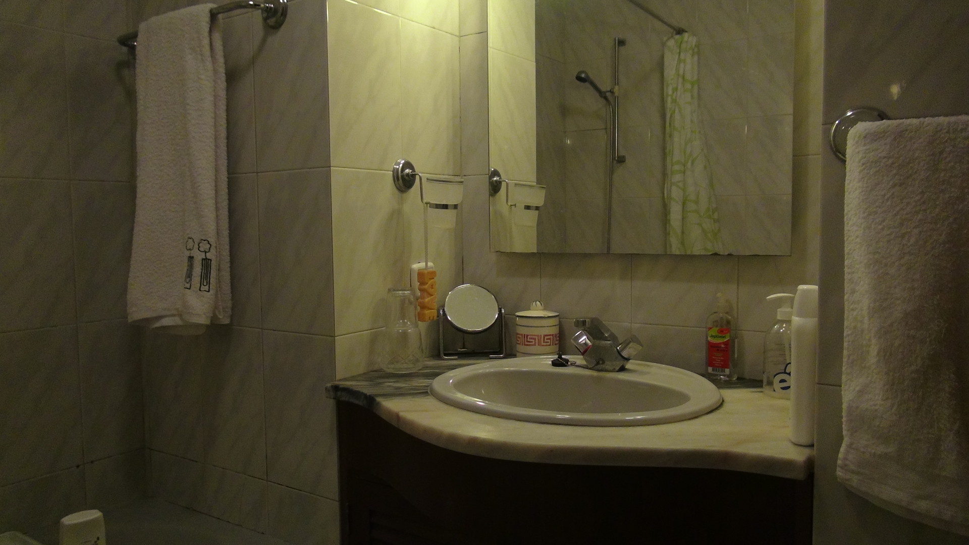 2 room's in the centre of GAIA, 10 min to Oporto's downtown