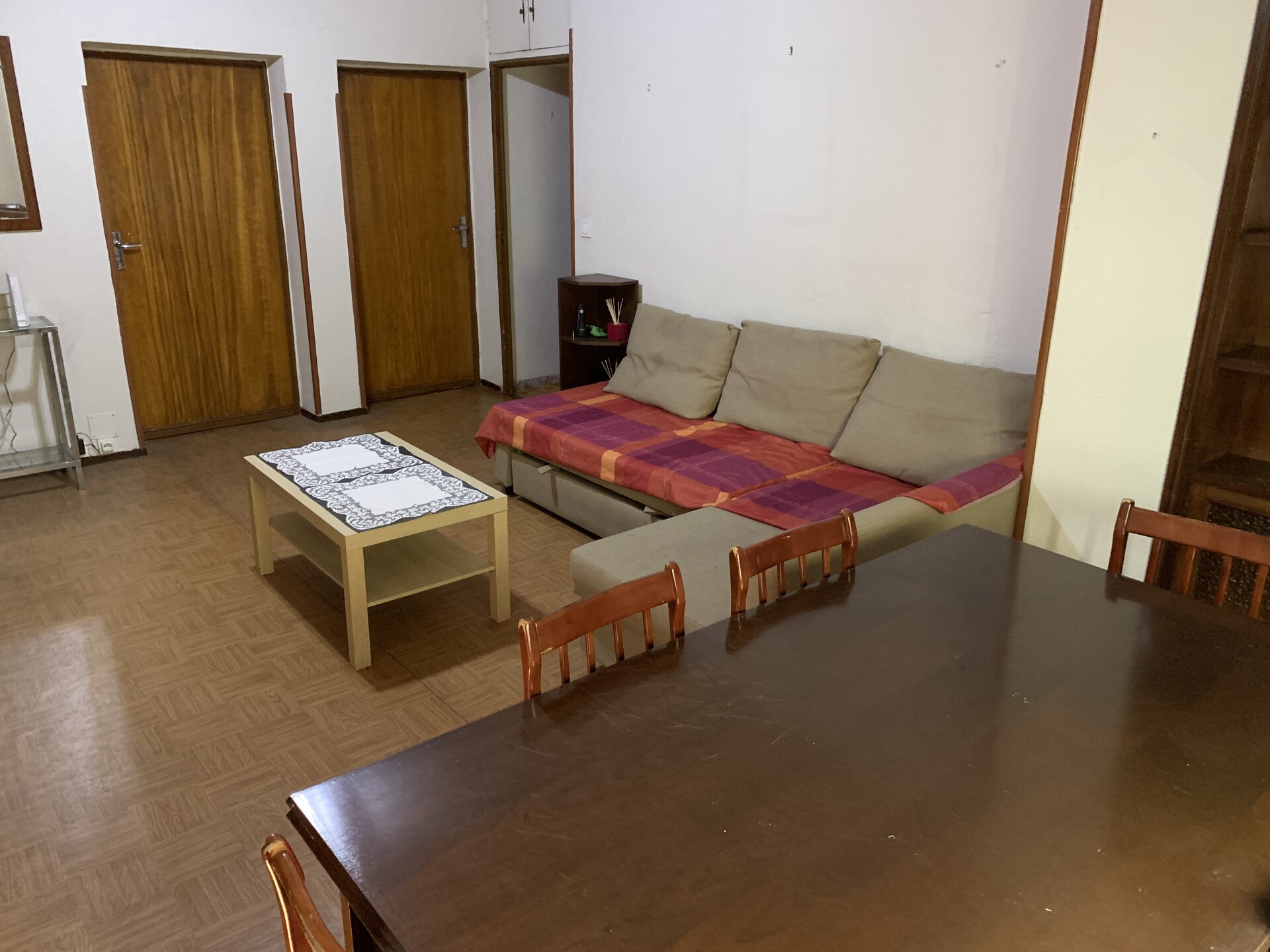 85m2 threebedroom apartment for rent. Freshly painted, spacious