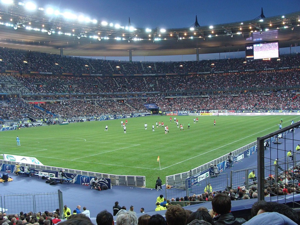 27-best-football-stadiums-europe-26d35cb