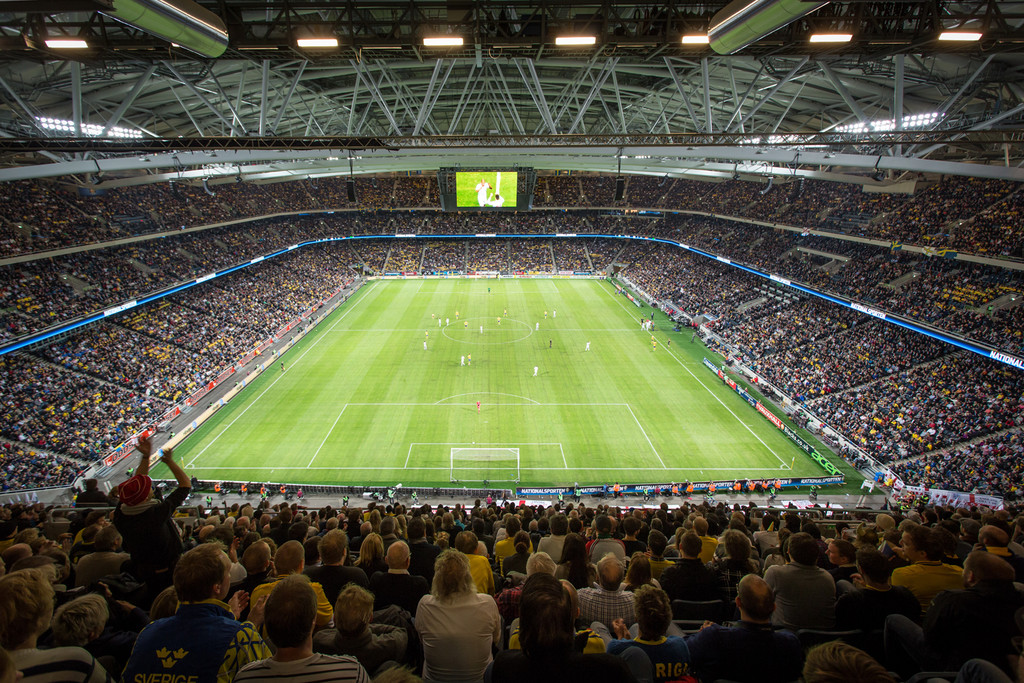 27-best-football-stadiums-europe-b11d469