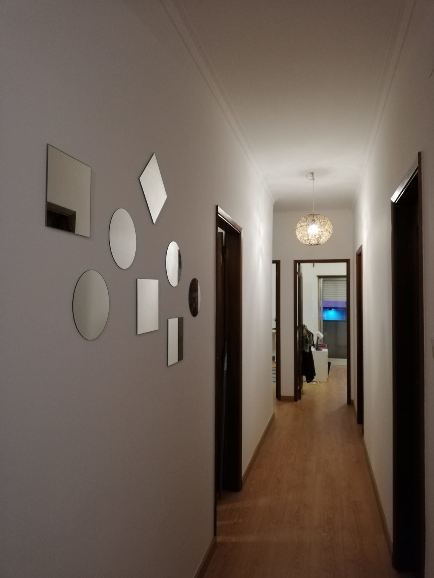 Large 4 room student apartment in Lisbon Room for rent Lisbon