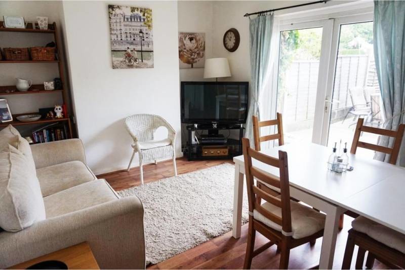 2x double room in lovely suburb 10 mins from centre Room for rent Derby